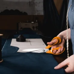 Tesoura Clássica Profissional Fiskars